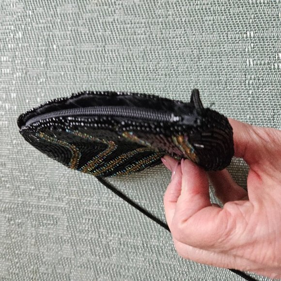 MINT CONDITION! Beaded Coin Purse for Evening Wear - Picture 3 of 5